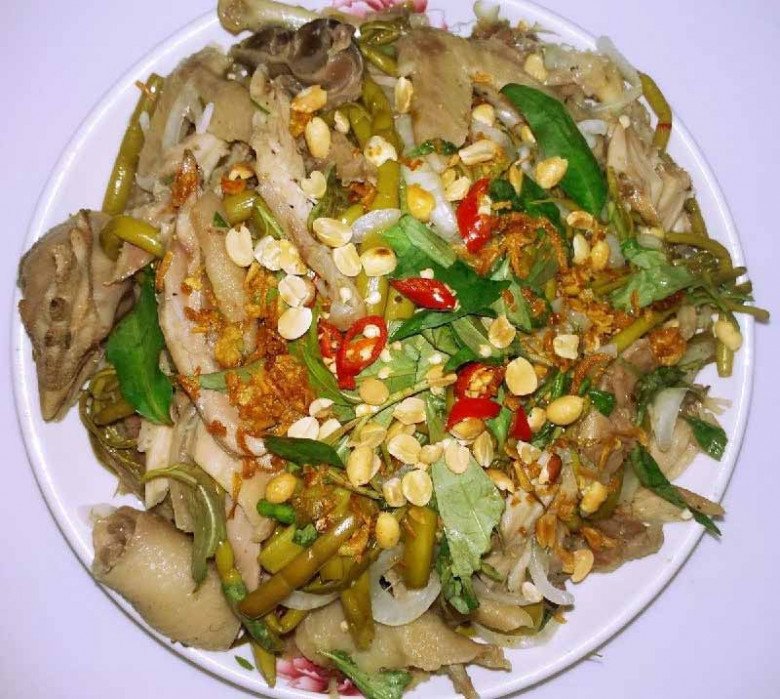 Cây dại cắm đất là lên tua tủa, xưa mọc vạ vật bờ sông nay thành đặc sản 60.000đ/kg, dân lùng mua ăn - Ảnh 11.