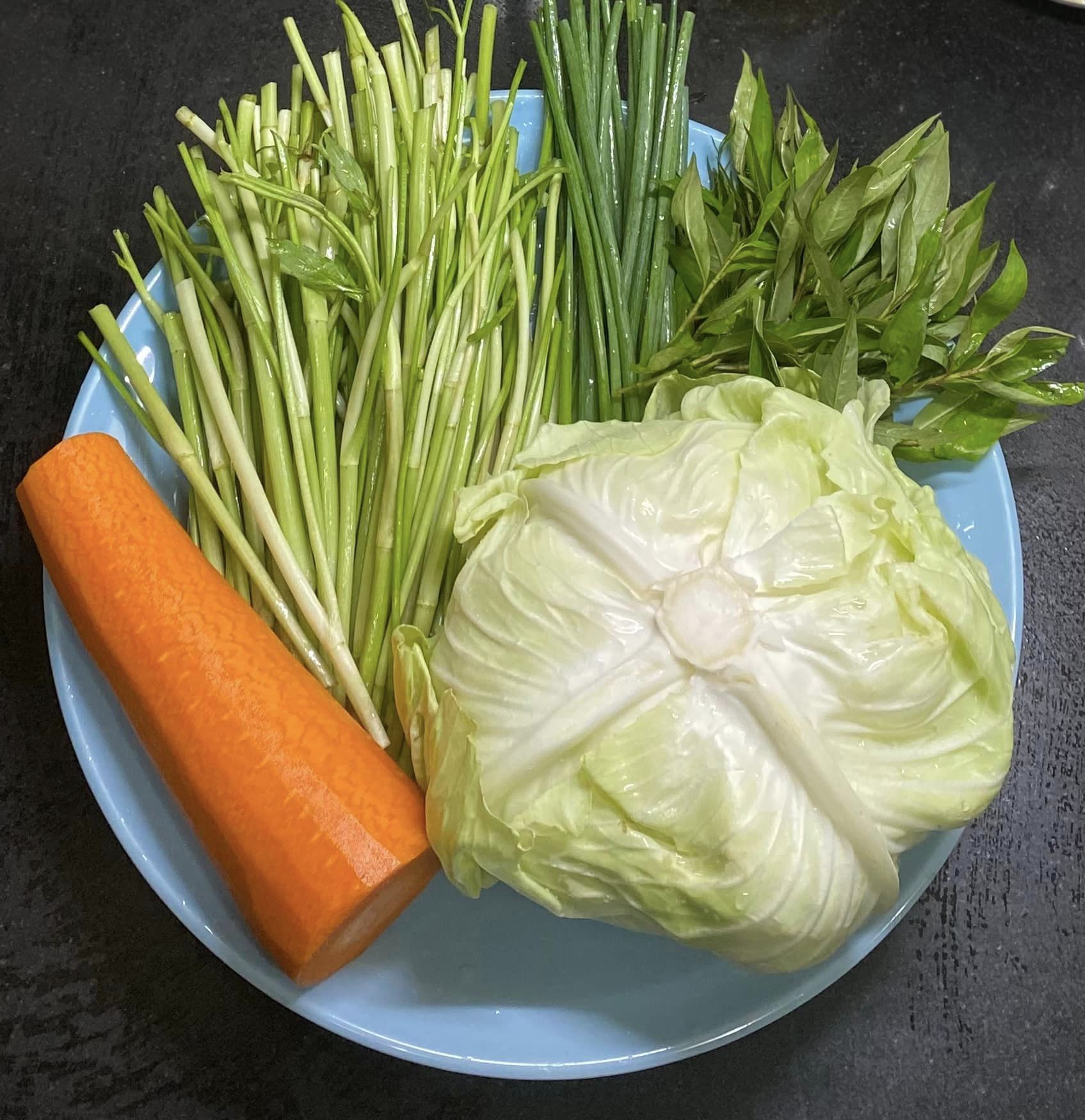 Loại rau đa năng rẻ tiền, được ví như "thuốc của người nghèo" đem chế biến món này ăn rất ngon - Ảnh 2.