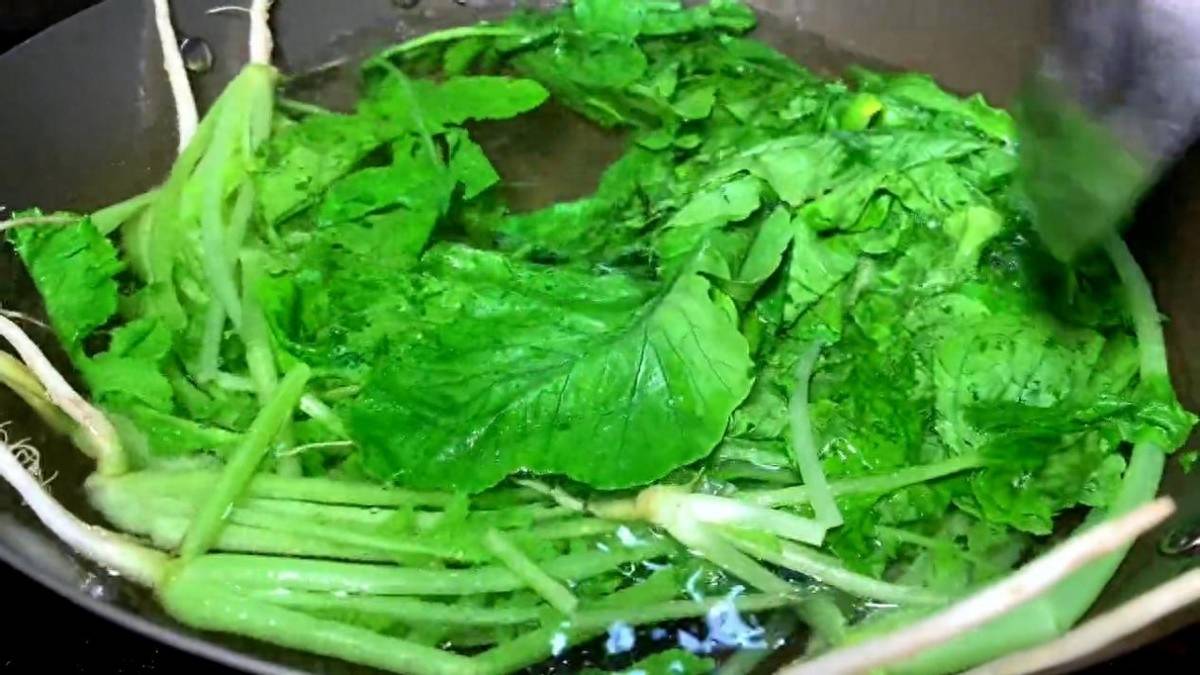 Loại rau rẻ tiền, ăn 1 cân sẽ bổ gan, sáng mắt - Ảnh 5.