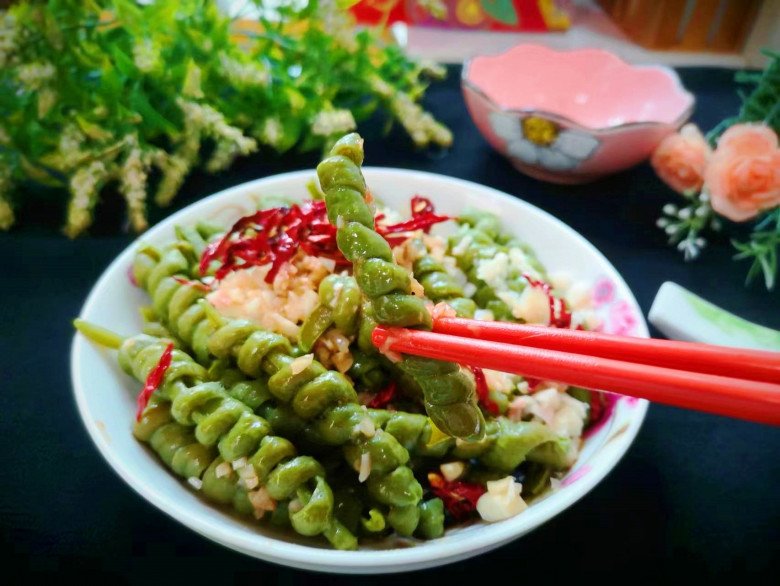 Quả này dài hơn nửa mét, giá cực rẻ lại giàu canxi có thể chống loãng xương, đem nấu kiểu này ngon khó cưỡng - Ảnh 9.