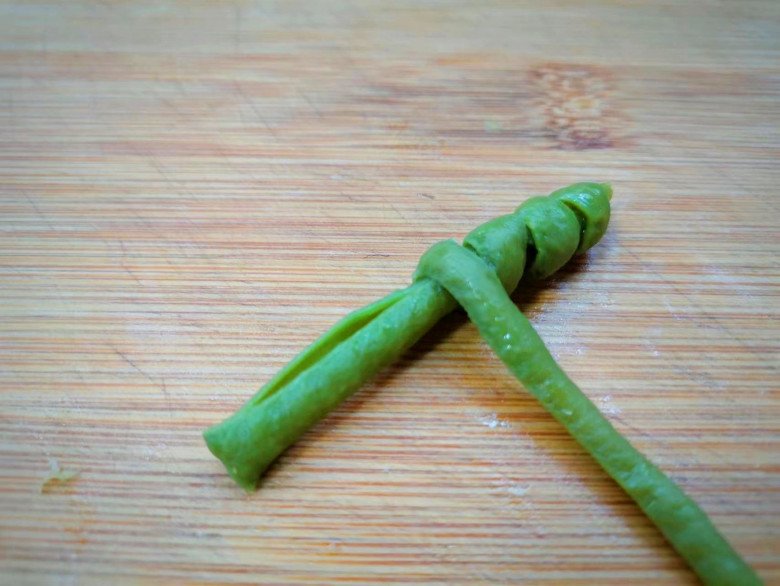 Quả này dài hơn nửa mét, giá cực rẻ lại giàu canxi có thể chống loãng xương, đem nấu kiểu này ngon khó cưỡng - Ảnh 4.