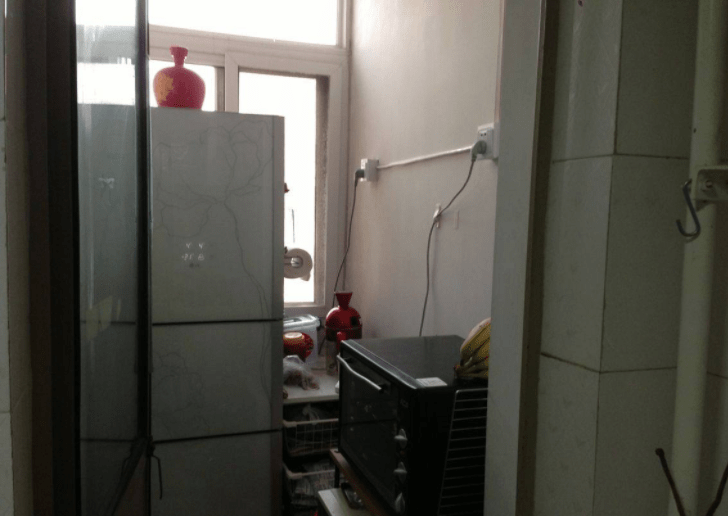 Đừng bao giờ để tủ lạnh đối diện với 3 nơi này, Thần Tài thấy sẽ xoay người bỏ đi - Ảnh 2. Đừng bao giờ để tủ lạnh đối diện với 3 nơi này, Thần Tài thấy sẽ xoay người bỏ đi - Ảnh 2.