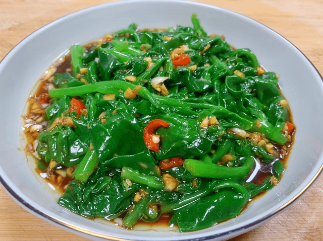 Loại rau selen gấp 30 lần hành tây, ăn thường xuyên quanh năm ít ốm đau, trộn salad nhìn là muốn ăn - Ảnh 9.