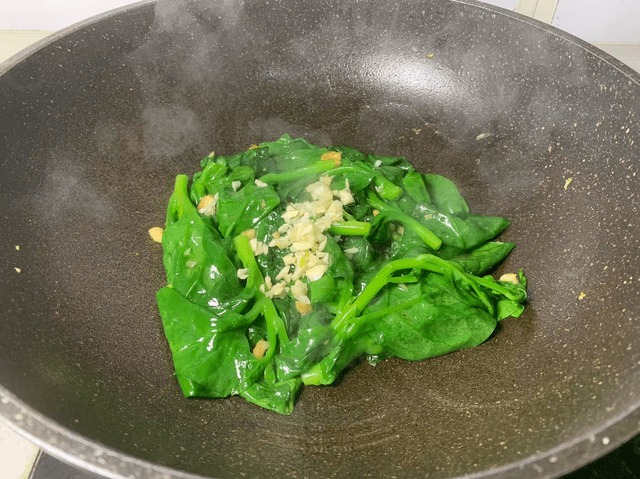 Loại rau selen gấp 30 lần hành tây, ăn thường xuyên quanh năm ít ốm đau, trộn salad nhìn là muốn ăn - Ảnh 5.