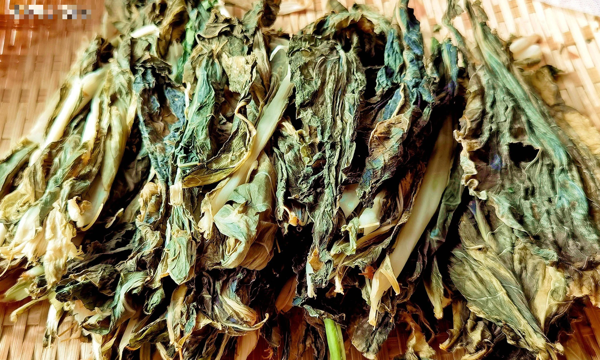 Loại rau chỉ ăn hoa, hóa ra lá là "nhà vô địch axit folic", sấy khô thành món mùa đông cực phẩm - Ảnh 3.