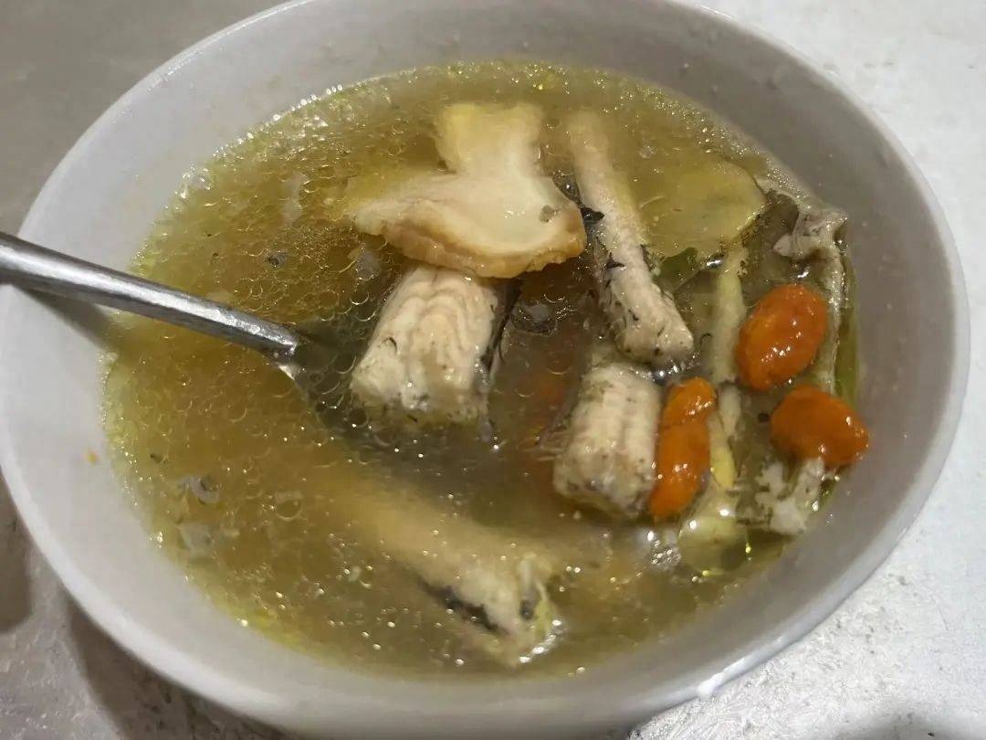 Loại cá "nhìn sợ ăn ngon", ăn nhiều bổ thận, tăng cường cơ xương, nấu canh đơn giản cũng ngon miệng - Ảnh 8.