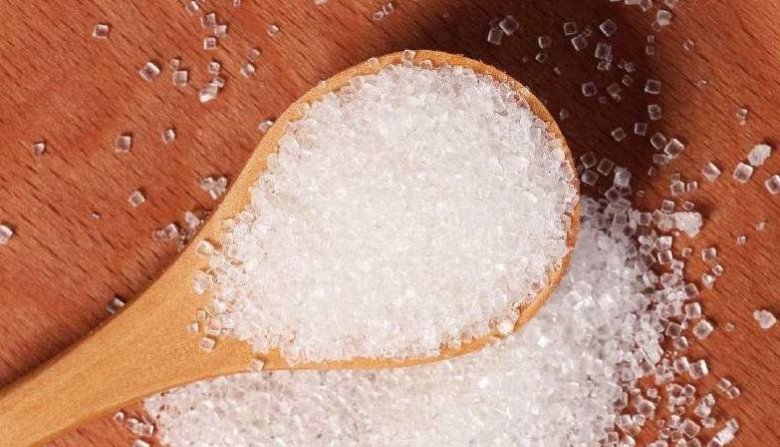 4 thứ gia vị nhà nào cũng có này là thần dược để trồng hoa, chỉ cần một chút hoa nở rực rỡ - Ảnh 2. 4 thứ gia vị nhà nào cũng có này là thần dược để trồng hoa, chỉ cần một chút hoa nở rực rỡ - Ảnh 2.