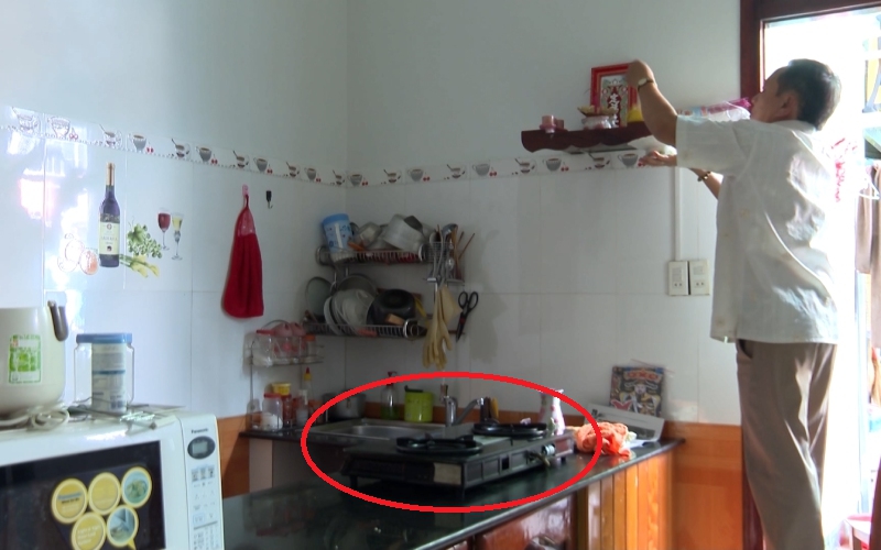 Chuyên gia phong thủy nhắc nhở: Nhà chật hẹp mấy cũng không nên đặt bàn thờ ở 3 vị trí này!- Ảnh 4. Chuyên gia phong thủy nhắc nhở: Nhà chật hẹp mấy cũng không nên đặt bàn thờ ở 3 vị trí này!- Ảnh 4.