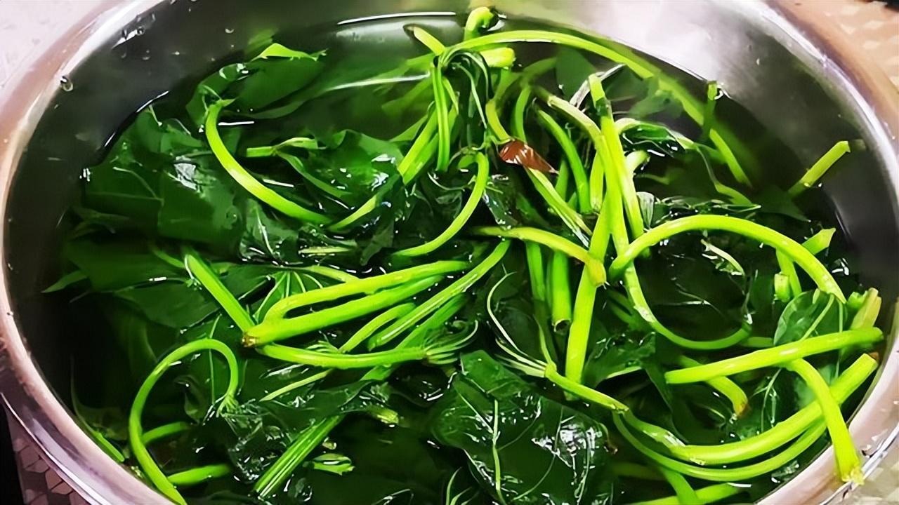 Loại rau rẻ hơn củ sen, bổ dưỡng hơn bí ngô, ăn nhiều kiểm soát đường, nhuận tràng, làm bánh ngon - Ảnh 3.