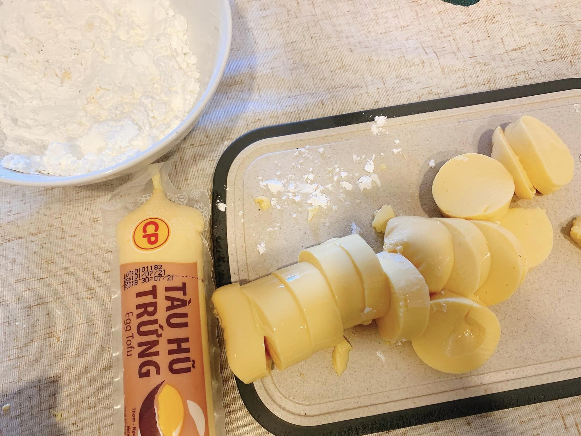 Loại thực phẩm “pho mát của người châu Á”, đem chiên với trứng muối thành món ăn cực phẩm- Ảnh 1.