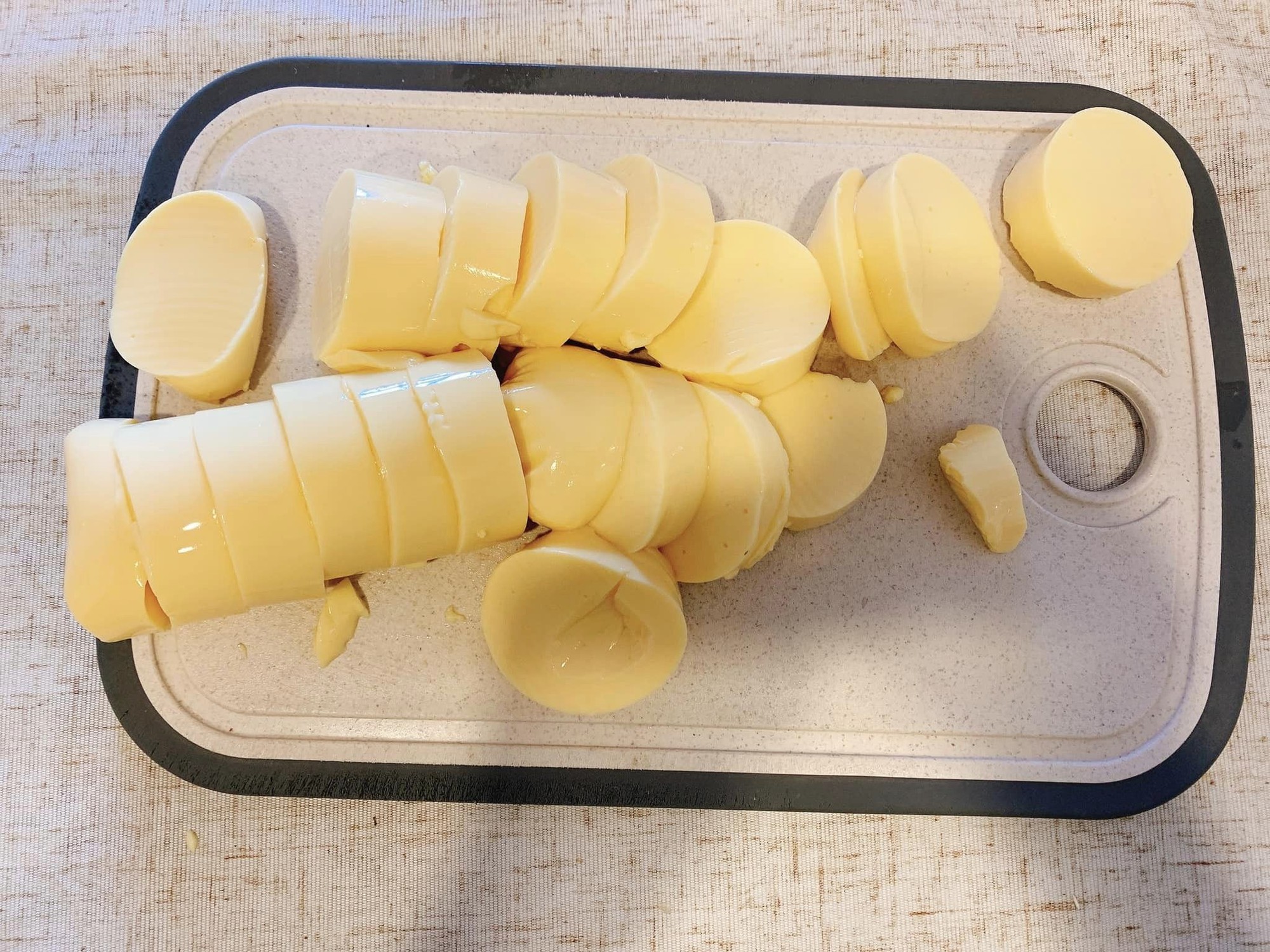 Loại thực phẩm “pho mát của người châu Á”, đem chiên với trứng muối thành món ăn cực phẩm- Ảnh 2.