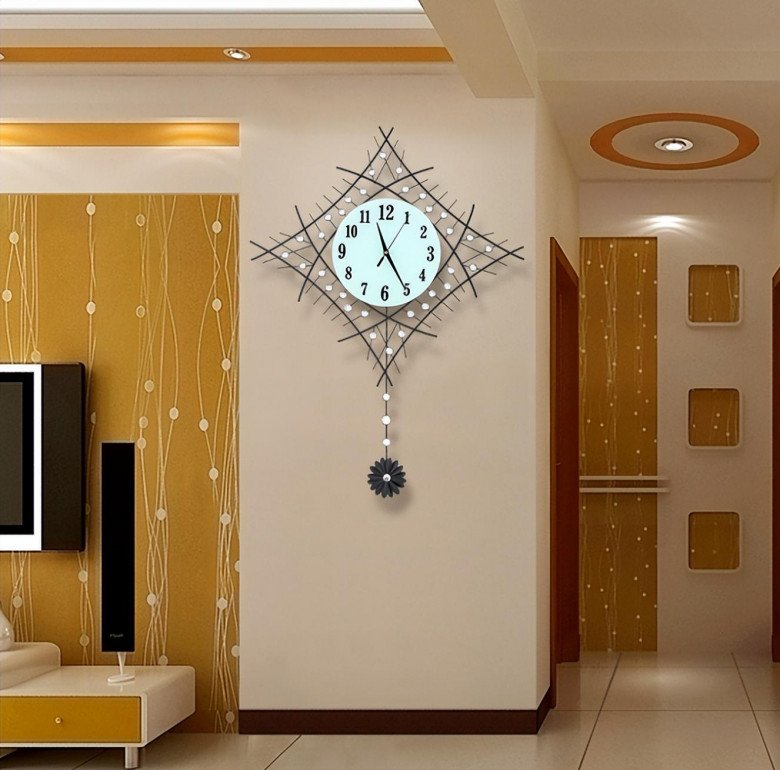 Tại sao không nên treo đồng hồ đối diện cửa chính? - Ảnh 1. Tại sao không nên treo đồng hồ đối diện cửa chính? - Ảnh 1.