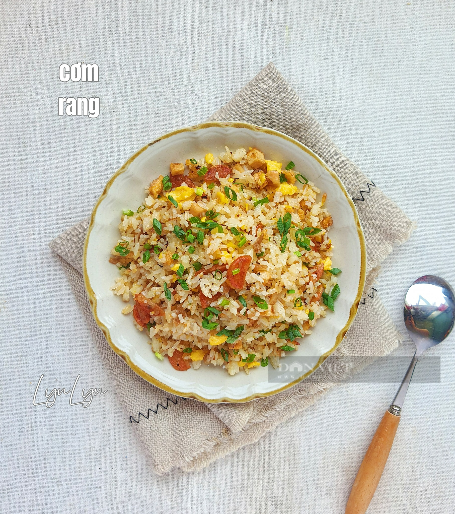 Bí quyết rang cơm hạt giòn, không dính mà vẫn mềm không bị khô - Ảnh 2. Bí quyết rang cơm hạt giòn, không dính mà vẫn mềm không bị khô - Ảnh 2.