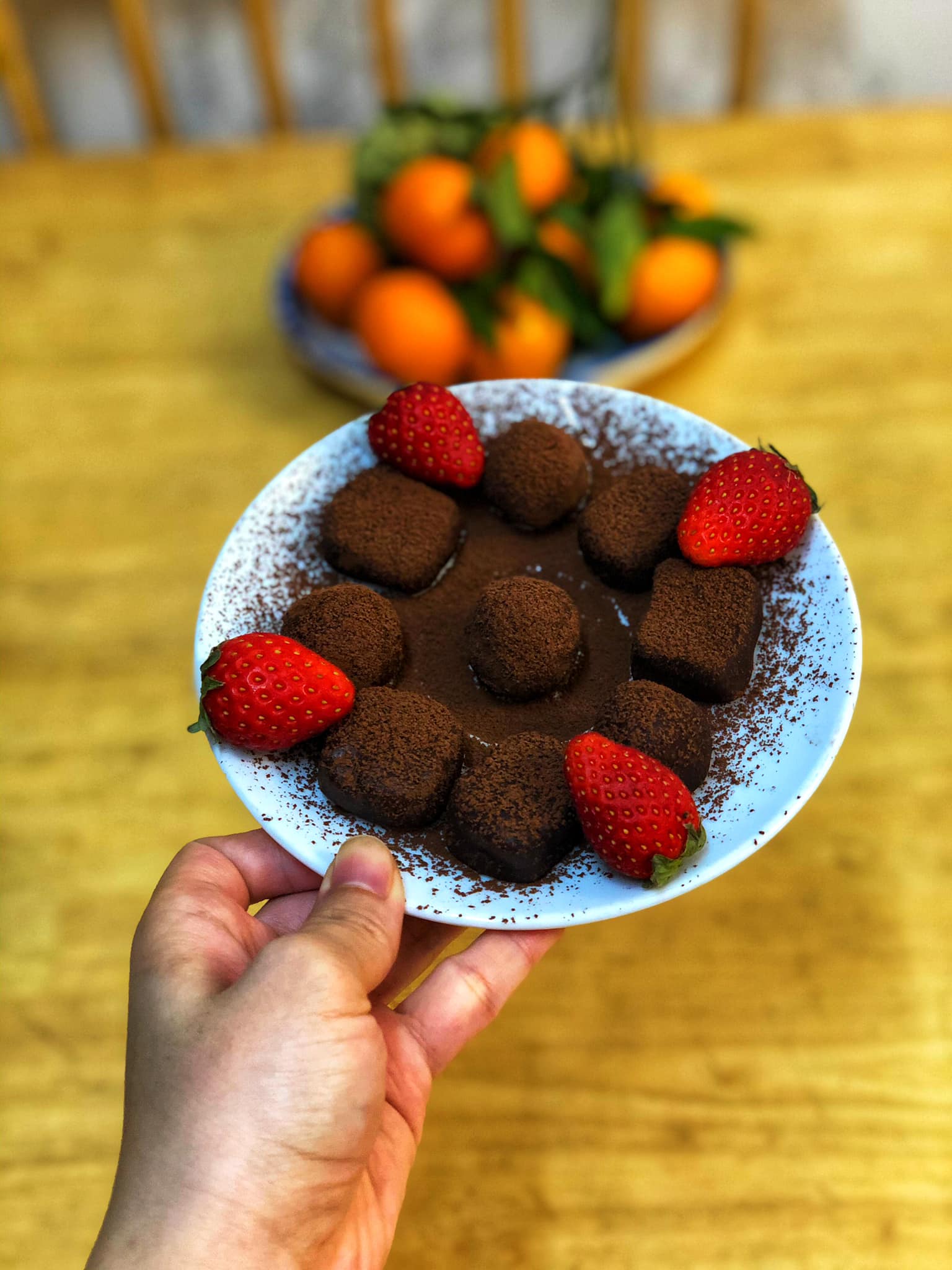 Mách bạn cách làm Chocolate cho ngày Valentine ngọt ngào - Ảnh 12. Mách bạn cách làm Chocolate cho ngày Valentine ngọt ngào - Ảnh 12.