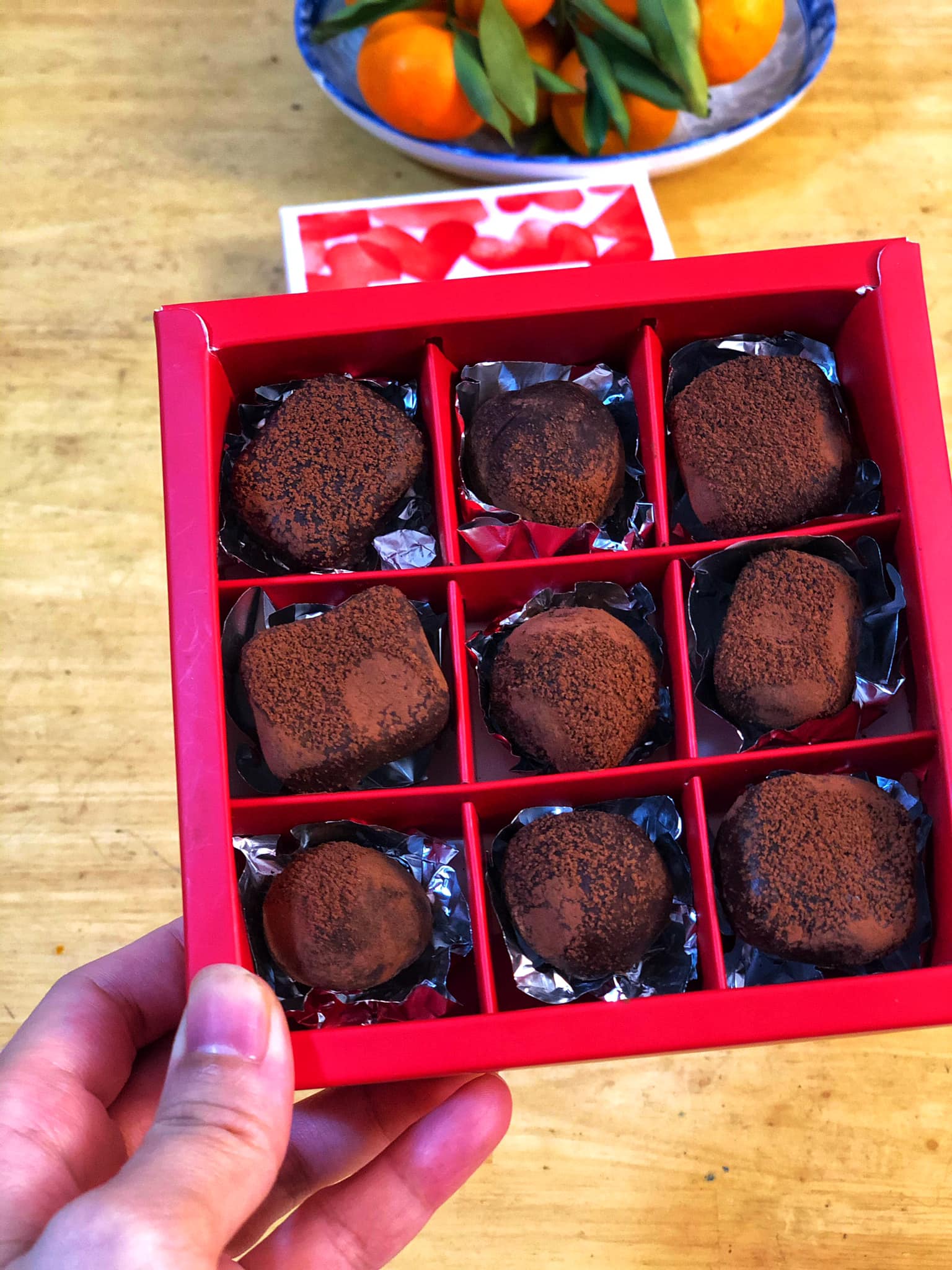 Mách bạn cách làm Chocolate cho ngày Valentine ngọt ngào - Ảnh 13. Mách bạn cách làm Chocolate cho ngày Valentine ngọt ngào - Ảnh 13.