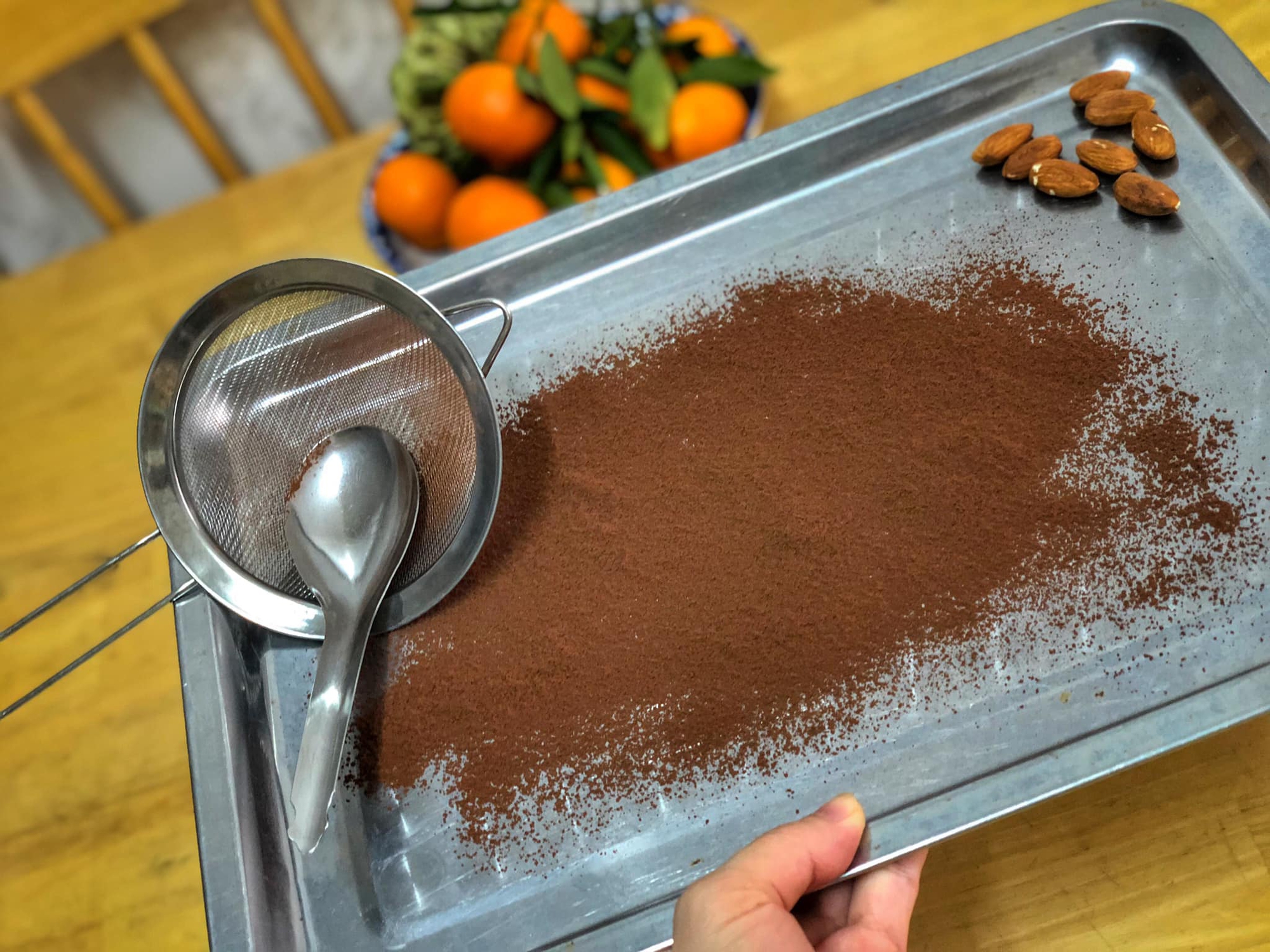 Mách bạn cách làm Chocolate cho ngày Valentine ngọt ngào - Ảnh 9. Mách bạn cách làm Chocolate cho ngày Valentine ngọt ngào - Ảnh 9.