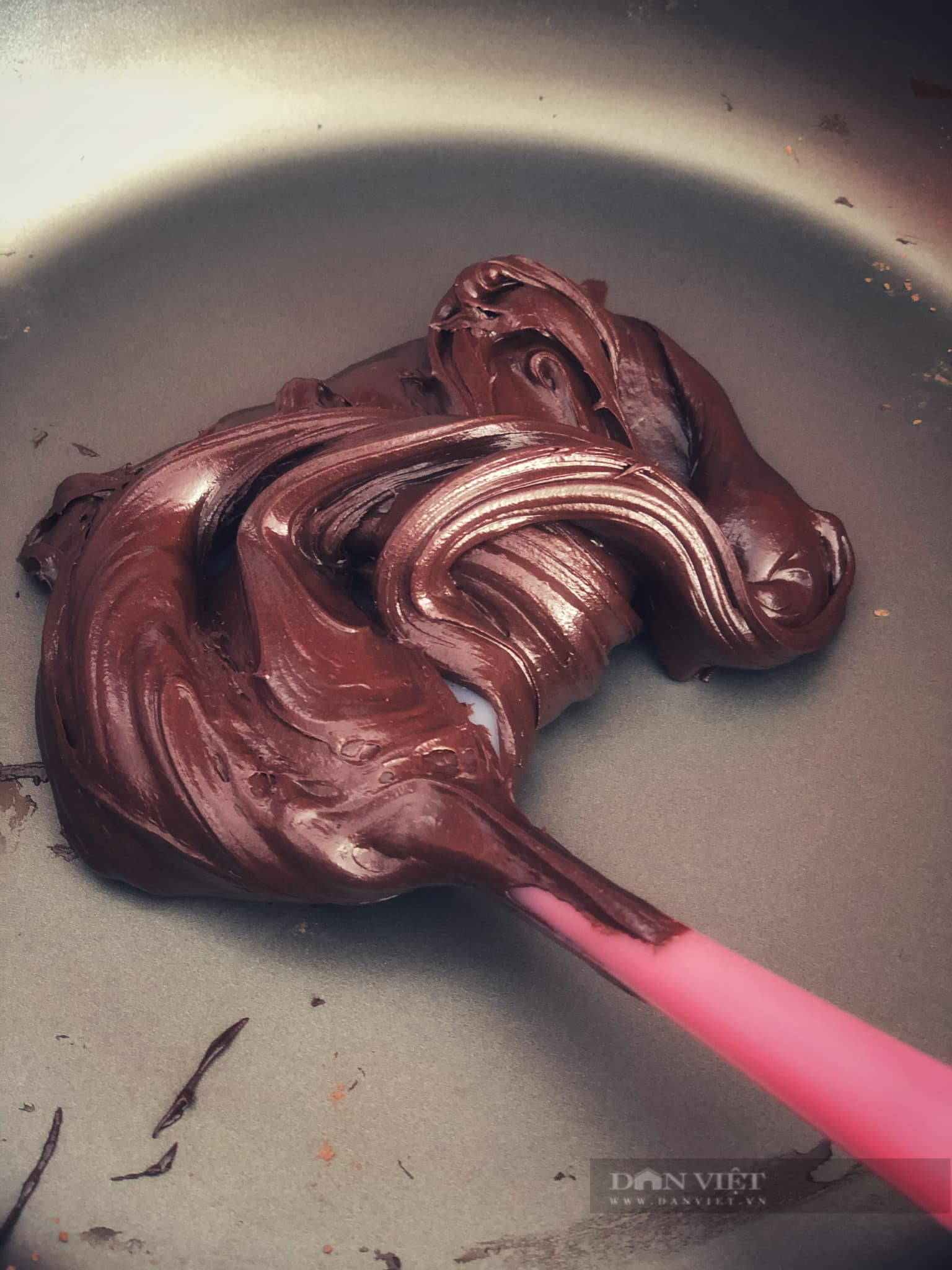 Mách bạn cách làm Chocolate cho ngày Valentine ngọt ngào - Ảnh 7. Mách bạn cách làm Chocolate cho ngày Valentine ngọt ngào - Ảnh 7.