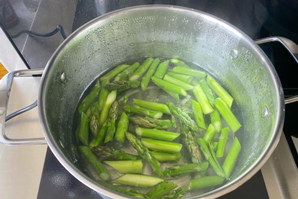 Món ăn được ví như “vua của các loại rau”, giúp giảm cân, chống ngán - Ảnh 5.