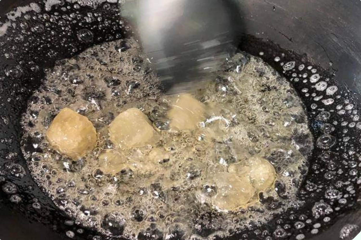 Nấu thịt kho đừng cho nước, cứ thêm thứ này vào thịt mềm ngon, đậm đà mà không bị ngấy - Ảnh 12.