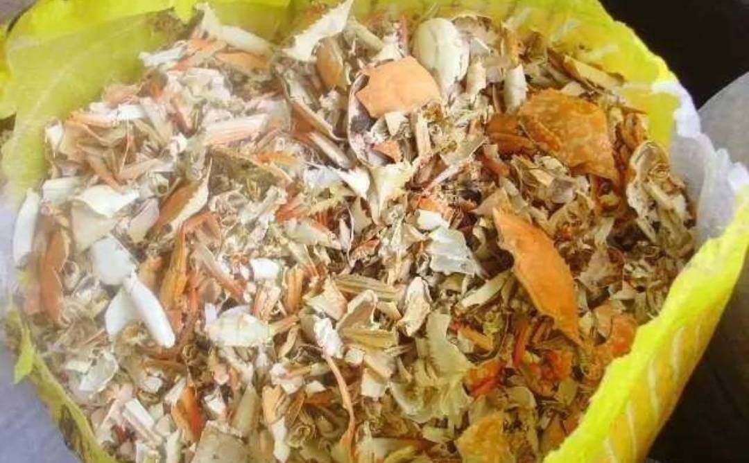 4 loại bột thần kỳ, nhà nhà vứt đi, đem chôn dưới gốc cây cảnh, lá xanh hoa thắm suốt 4 mùa - Ảnh 3. 4 loại bột thần kỳ, nhà nhà vứt đi, đem chôn dưới gốc cây cảnh, lá xanh hoa thắm suốt 4 mùa - Ảnh 3.