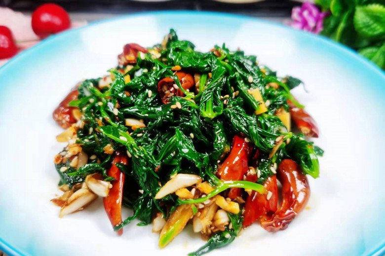 Toàn thân cây này là báu vật, phần lá bổ dưỡng nhất đem bóp nộm đơn giản vẫn được món ngon lại siêu tốt - Ảnh 6. Toàn thân cây này là báu vật, phần lá bổ dưỡng nhất đem bóp nộm đơn giản vẫn được món ngon lại siêu tốt - Ảnh 6.