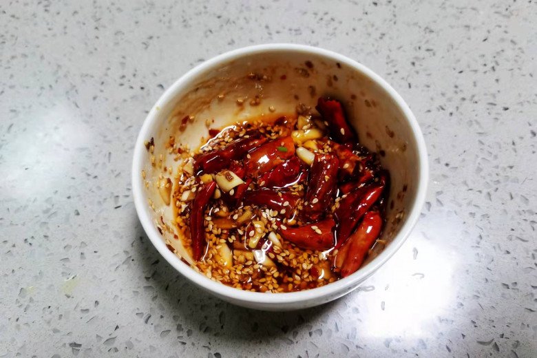 Toàn thân cây này là báu vật, phần lá bổ dưỡng nhất đem bóp nộm đơn giản vẫn được món ngon lại siêu tốt - Ảnh 4. Toàn thân cây này là báu vật, phần lá bổ dưỡng nhất đem bóp nộm đơn giản vẫn được món ngon lại siêu tốt - Ảnh 4.