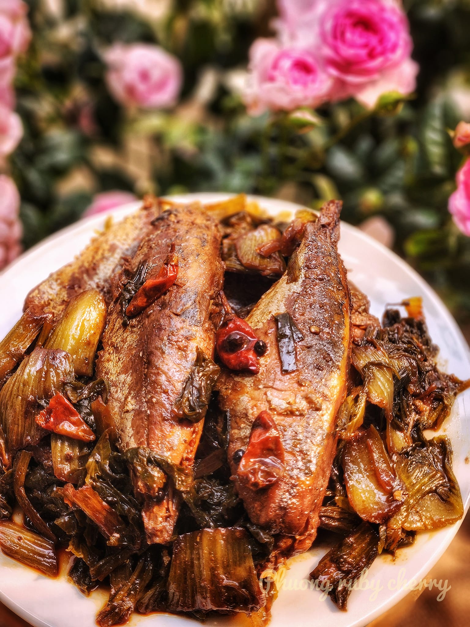 Để kho cá nục ngon, đừng bỏ qua nguyên liệu này - Ảnh 2.