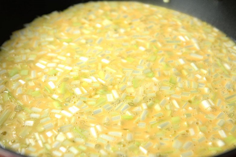 Không cần hành, trứng chiên với cỏ làm sạch ruột vừa ngon lại bổ, còn tốt cho cả sinh lý - Ảnh 5.