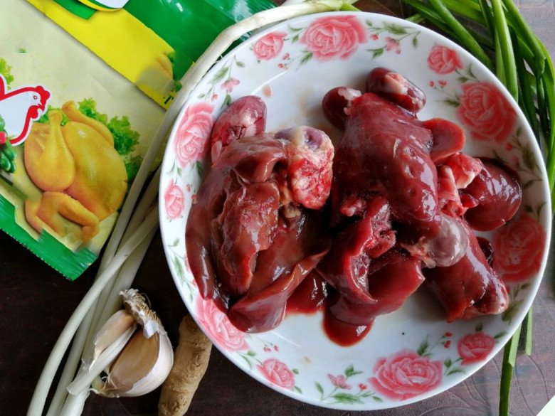 Phần thịt toàn bị vứt đi có lượng vitamin A gấp 12 lần thịt gà, ăn bổ đủ đường, gặp không mua thì quá phí - Ảnh 3. Phần thịt toàn bị vứt đi có lượng vitamin A gấp 12 lần thịt gà, ăn bổ đủ đường, gặp không mua thì quá phí - Ảnh 3.