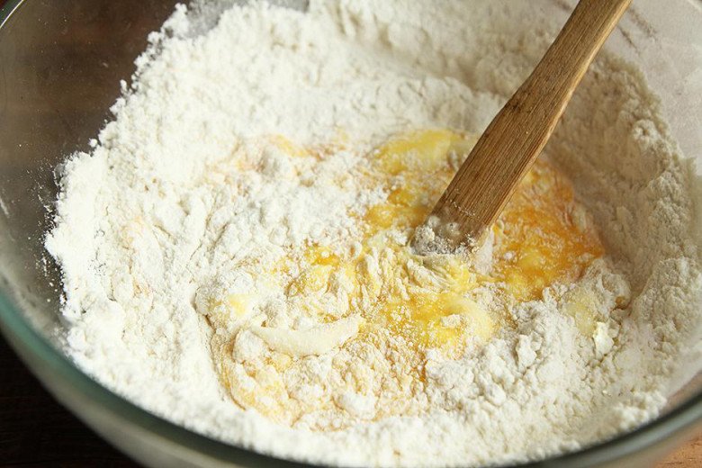 Mua được nắm cỏ làm sạch ruột đem nấu kiểu này được món ăn sáng cực ngon, tốt cho tiêu hoá và cực bổ thận - Ảnh 2.