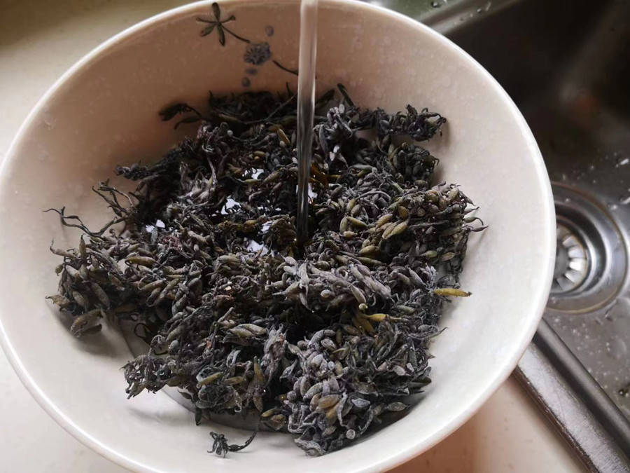 Loại rau "trường sinh" của người Nhật, nhuận tràng, dưỡng huyết, bổ sung canxi gấp 12 lần sữa, hầm thịt ăn rất ngon - Ảnh 4. Loại rau "trường sinh" của người Nhật, nhuận tràng, dưỡng huyết, bổ sung canxi gấp 12 lần sữa, hầm thịt ăn rất ngon - Ảnh 4.