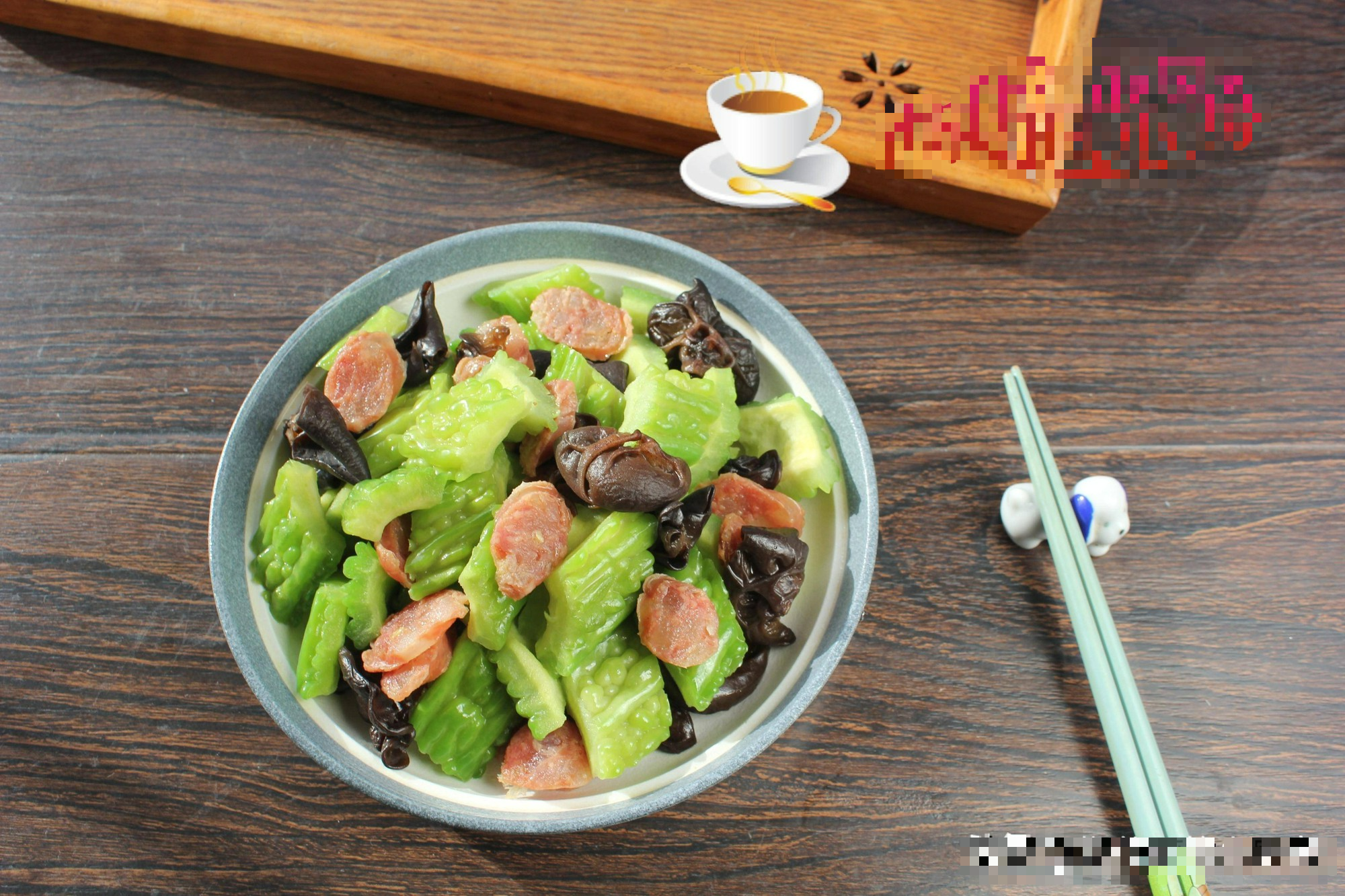 Loại quả đắng xào với "thịt chay" thành món thanh nhiệt, giải độc, giảm béo, tăng cường miễn dịch cực đỉnh trong mùa hè - Ảnh 2.