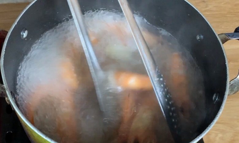 Loại rau dại xưa nhổ vứt đi không hết, nay bán 200.000đ/kg, đem nộm ăn bao phê, giải nhiệt ngày hè - Ảnh 7.