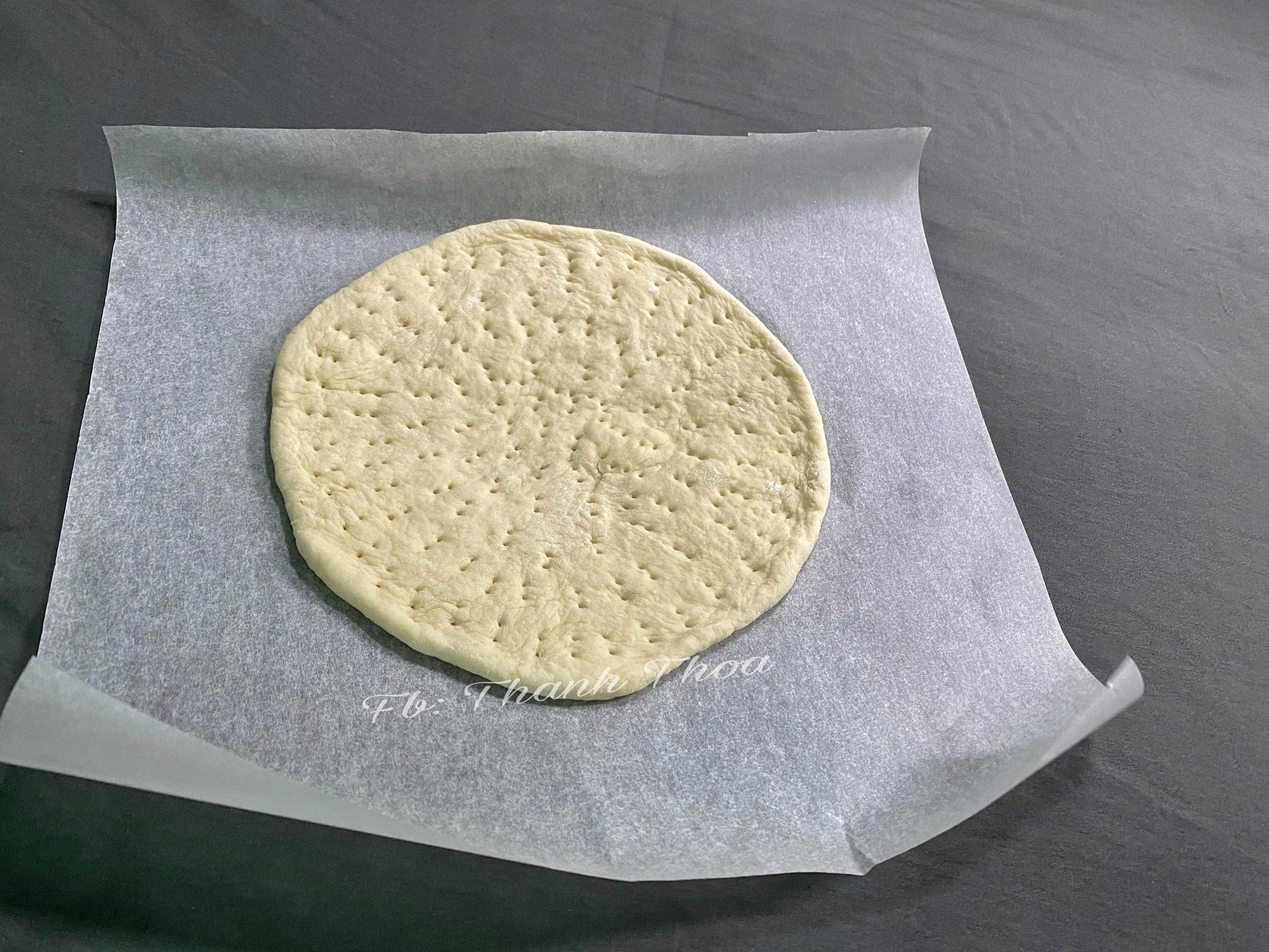 Tự làm món Pizza hải sản bằng nồi chiên không dầu ngon như ở tiệm - Ảnh 2. Tự làm món Pizza hải sản bằng nồi chiên không dầu ngon như ở tiệm - Ảnh 2.