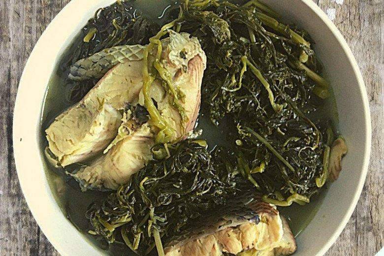 Cứ tưởng trồng chỉ để lấy củ ai ngờ lá của cây này cực ngon, nấu chung với con giàu đạm được món bổ từ - Ảnh 8.