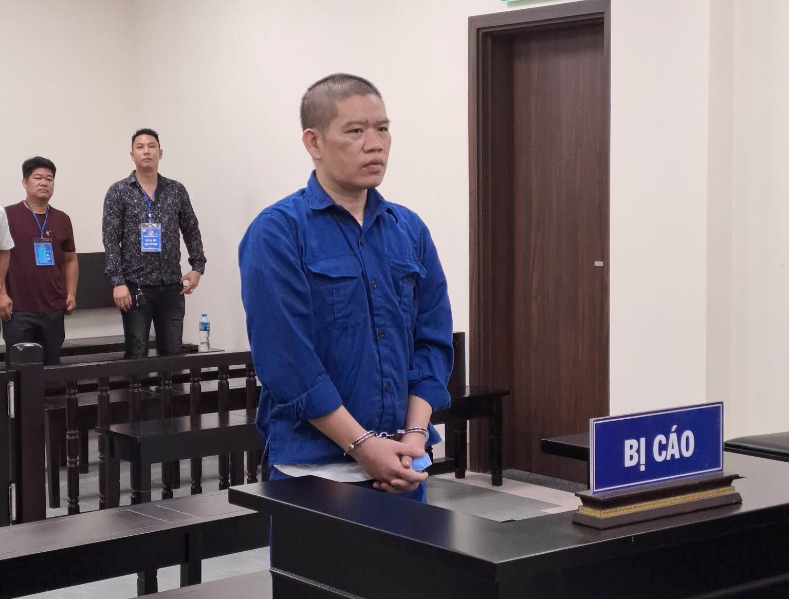 Thầy phong thủy lừa ba người đưa tiền để giải kẹt “cung điền trạch” - Ảnh 1.