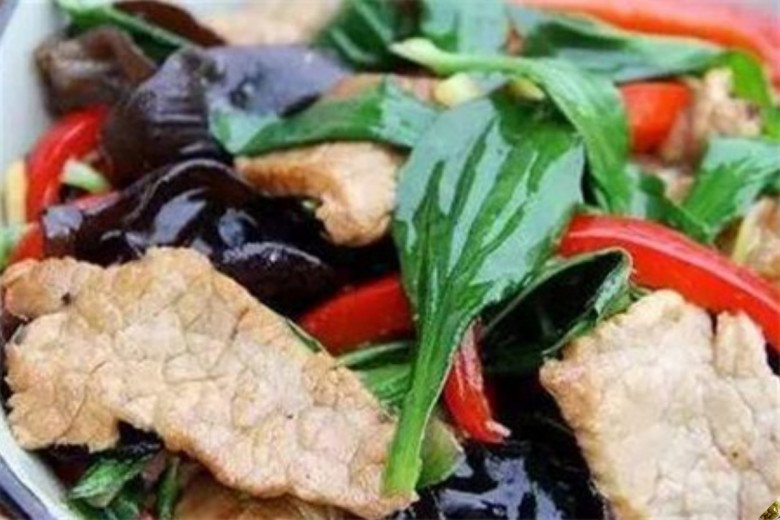 Lá hình tai lợn người ở quê gọi là “cỏ lợi tiểu” nếu gặp nhớ lấy về ăn, rất quý và cực kỳ bổ - Ảnh 4. Lá hình tai lợn người ở quê gọi là “cỏ lợi tiểu” nếu gặp nhớ lấy về ăn, rất quý và cực kỳ bổ - Ảnh 4.