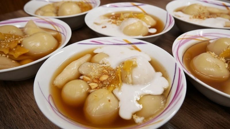 Văn khấn Tết Đoan Ngọ 2023 chính xác, đẩy đủ nhất để xua tan xui xẻo, đón nhận may mắn - Ảnh 9. Văn khấn Tết Đoan Ngọ 2023 chính xác, đẩy đủ nhất để xua tan xui xẻo, đón nhận may mắn - Ảnh 9.