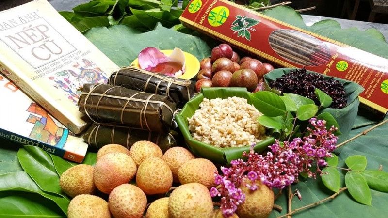 Văn khấn Tết Đoan Ngọ 2023 chính xác, đẩy đủ nhất để xua tan xui xẻo, đón nhận may mắn - Ảnh 5. Văn khấn Tết Đoan Ngọ 2023 chính xác, đẩy đủ nhất để xua tan xui xẻo, đón nhận may mắn - Ảnh 5.