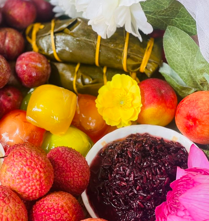 Tết Đoan ngọ cúng trong nhà hay ngoài trời và những kiêng kị không phải ai cũng biết để được may mắn, tốt lành - Ảnh 3. Tết Đoan ngọ cúng trong nhà hay ngoài trời và những kiêng kị không phải ai cũng biết để được may mắn, tốt lành - Ảnh 3.