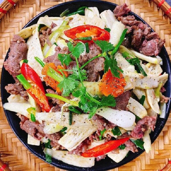 Loại củ hoang dã giờ thành đặc sản, được coi như "sâm nước" ai ăn cũng mê - Ảnh 2. Loại củ hoang dã giờ thành đặc sản, được coi như "sâm nước" ai ăn cũng mê - Ảnh 2.