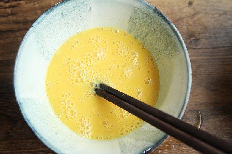 Trứng cuộn với quả siêu giàu vitamin C này được món ăn sáng cực ngon, dinh dưỡng không thiếu - Ảnh 6. Trứng cuộn với quả siêu giàu vitamin C này được món ăn sáng cực ngon, dinh dưỡng không thiếu - Ảnh 6.