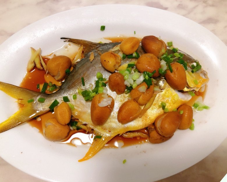 Quả bé tí tưởng vô dụng không ngờ là “vua trái cây mùa hè”, nấu chung với cá được món siêu ngon - Ảnh 9.