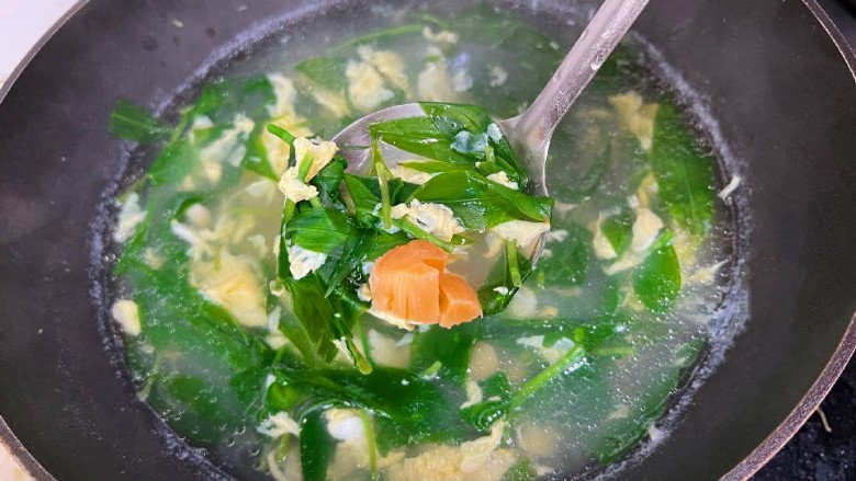 Loại cỏ dại mọc tua tủa sau mưa không ngờ là rau quý, nấu chung với con này rất ngon, không biết ăn quá tiếc - Ảnh 7.