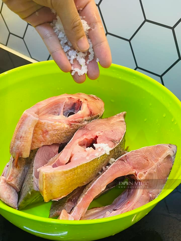 Dùng "loại quả xanh vỏ đỏ lòng" để kho cá giúp giảm mỡ máu, ngừa ung thư hiệu quả - Ảnh 3. Dùng "loại quả xanh vỏ đỏ lòng" để kho cá giúp giảm mỡ máu, ngừa ung thư hiệu quả - Ảnh 3.