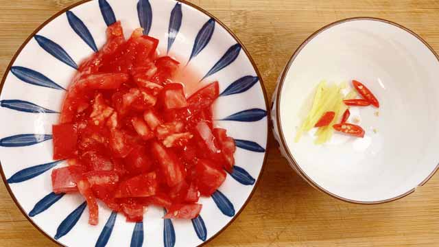 Cây này được ví là rau “ba cao”, canxi gấp 7 lần cà chua, ăn đều thanh nhiệt nhuận tràng - Ảnh 3.