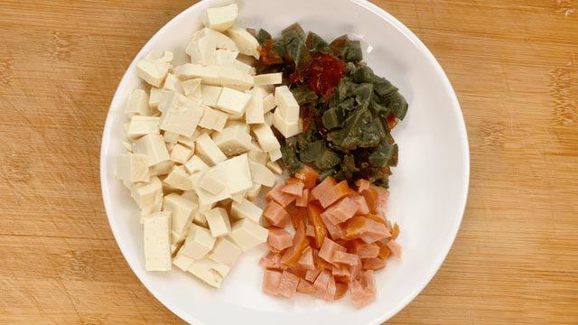 Quả này bổ ngang nấm linh chi, nấu chung với thứ có canxi gấp 4 lần sữa rất ngon mà ít người biết - Ảnh 6.