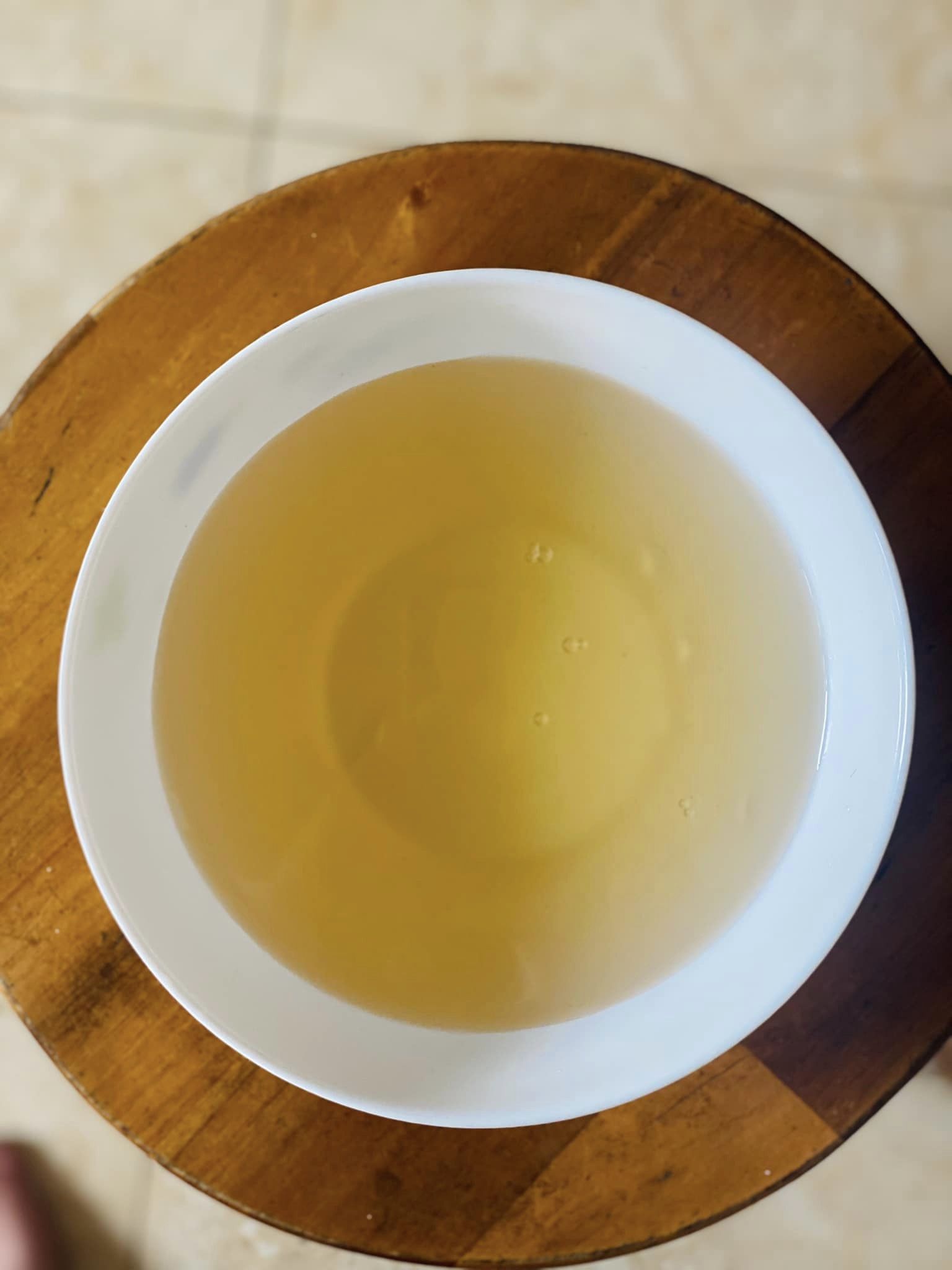 Loại rau bình dân, rẻ tiền, có nhiều lợi ích cho sức khỏe đem muối chua ngọt, ăn là nghiền - Ảnh 3.