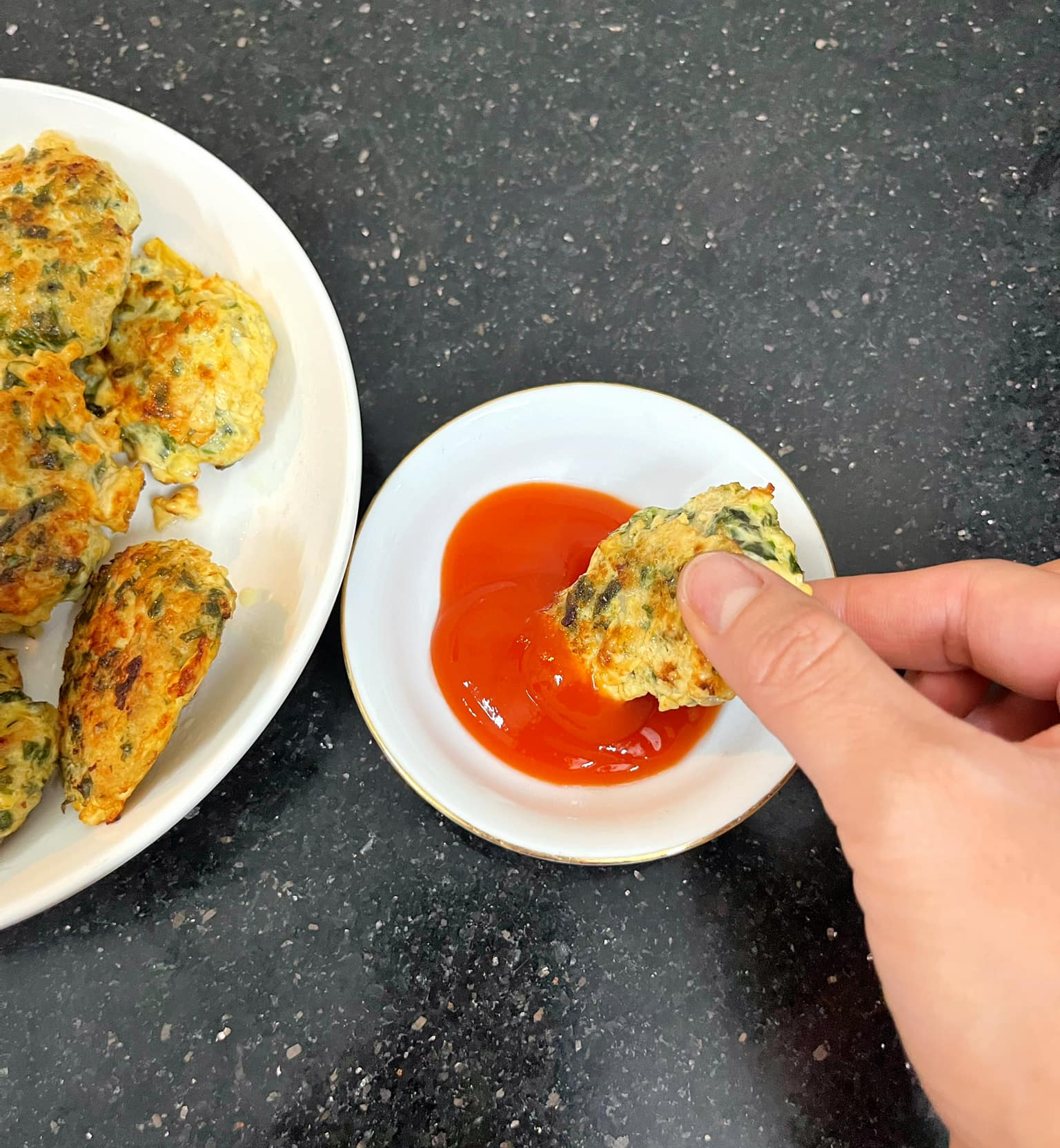Phần này của thịt gà được chị em săn lùng để ăn giảm cân, đem làm chả cực ngon mà không ngán - Ảnh 5. Phần này của thịt gà được chị em săn lùng để ăn giảm cân, đem làm chả cực ngon mà không ngán - Ảnh 5.