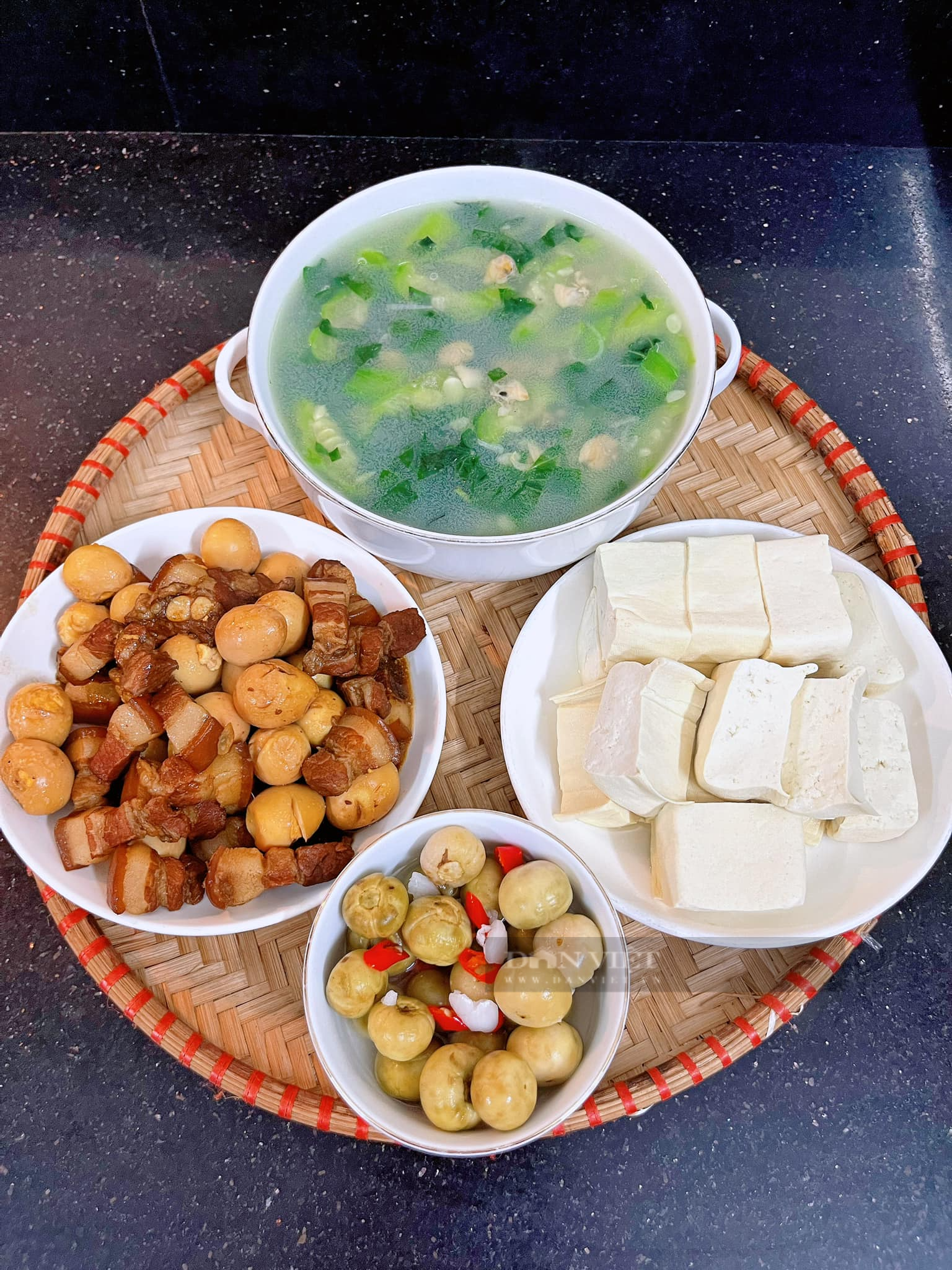 Loại động vật thân mềm, giúp tăng cường sức mạnh đàn ông đem nấu với lá này thành món canh vừa ngon vừa bổ - Ảnh 5.